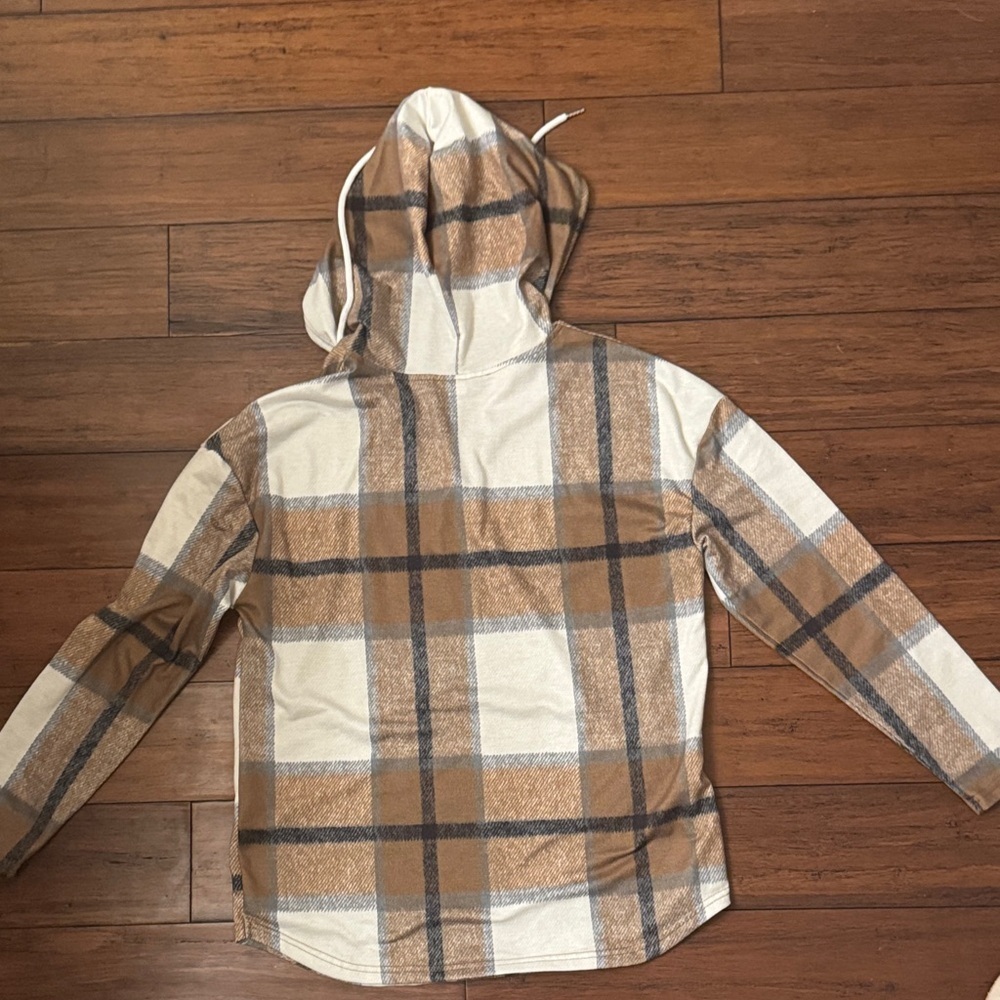 Zeagoo Tan and Cream Plaid Hoodie - Picture 3 of 3